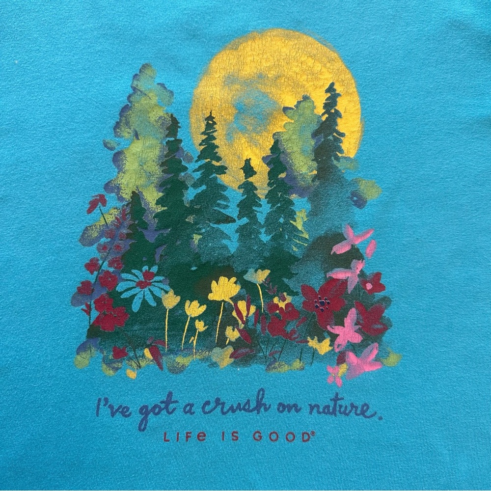 Life Is Good Nature Graphic T-shirt Size Medium Read Description